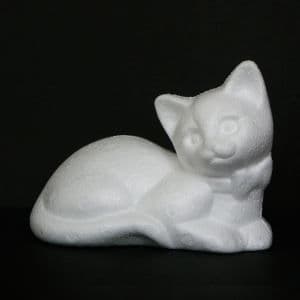 Katt liggande i polystyren 13,5cm