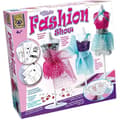 Miniatyrbild 1 av 4: BSM Chic Fashion Show