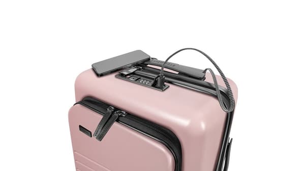 Eternitive E3 PLUS resväska / TSA kombinationslås / USB-C och USB-A portar / kabinväska / rosa färg / 360° svängbara hjul