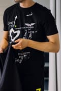 Miniatyrbillede 1 af 4: Unisex T-shirt i Oversize med Vingeprint - Paprocki & Brzozowski, Sort