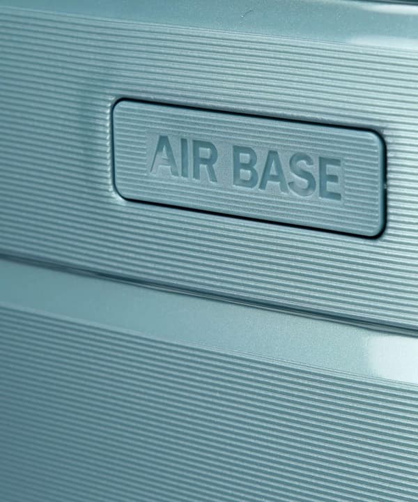 Air Base isblå resväska i kabin 55 cm stor