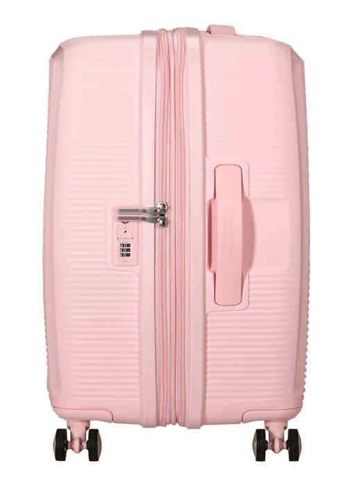 American Tourister Resväska rosa för kvinnor - Soundbox Spinner 67 / 24 TSA EXP Trolley Pastellrosa 298824