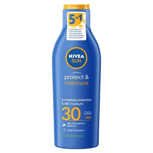 Sun Milk Moisturizer FP 30: omedelbart skydd mot solbränna och för tidigt åldrande av huden. hydrerad och