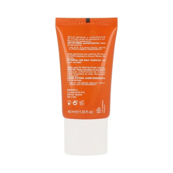 Solbeskyttelse med farve Rilastil Sun System Spf 50+ (50 ml)