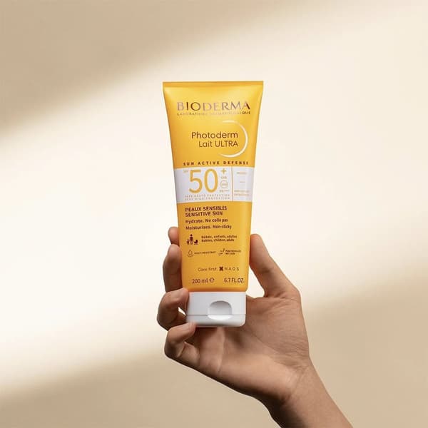 Bioderma® Photoderm Lait Ultra 50+ fuktighetskrem 200 ml
