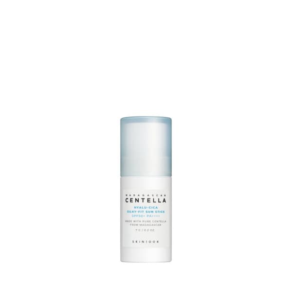 SKIN1004 Madagaskar Centella Hyalu-Cica Silky-Fit Sun Stick - SPF50+ PA++++ - 7 g