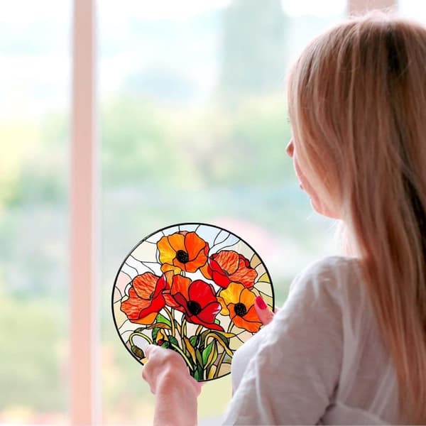Bomclap California Poppy Forest -aurinkokeräin – lasimaalausikkunakoriste, käsintehty seinäkoriste punaisilla unikonkukilla