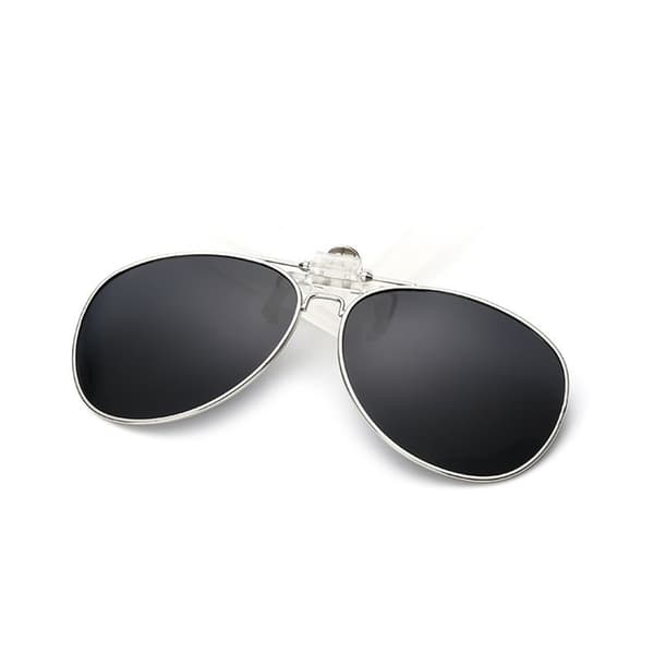 Aviator-solbriller med UV400-beskyttelse og svart linsefarge