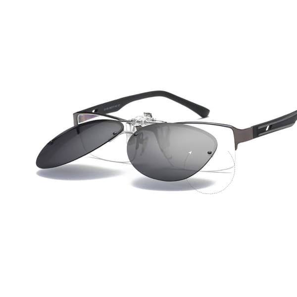 Clip-on-solbriller med UV400-beskyttelse og sort glas