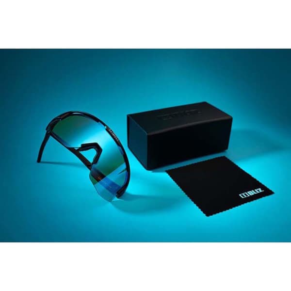 Bliz Solglasögon Matrix S Nano Optics Nordic Light Svart Coral - Amber With Blue Multicoating/CAT1