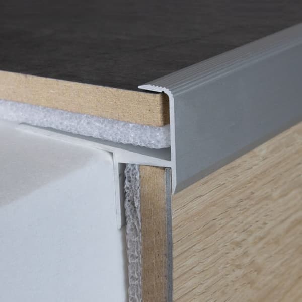 Laminat tröskel - Anodiserad aluminium parkett Silver L 33 mm H 15.3 mm Genomgående