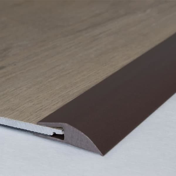 PVC finish profil | stopp profil | höjd 5 mm | Mjuk PVC | typ 356 | Färg: brun | Bredd: 32mm