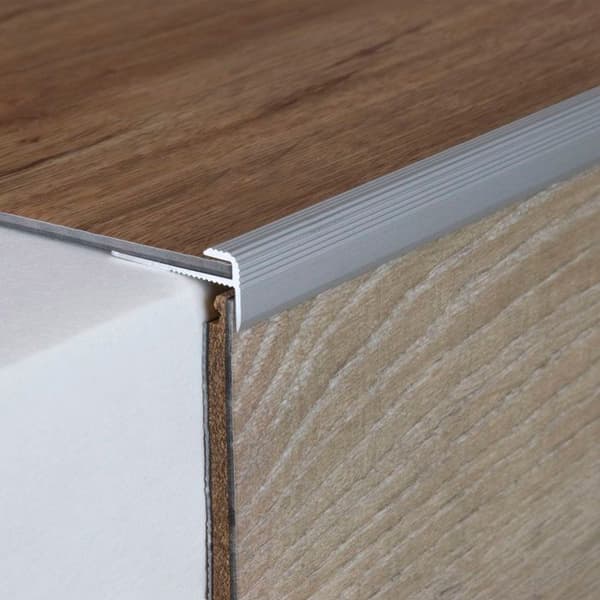 Profil avstängning Alu anodiserad Silver l 25 mm H 3 mm Förborrad Avslutningsprofil L 1000 mm