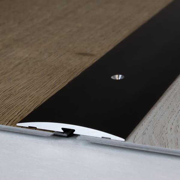 Tröskelprofil Anodiserad Aluminium Mörk Brons L 50 mm H 4 mm Lång 2700 mm Med hål