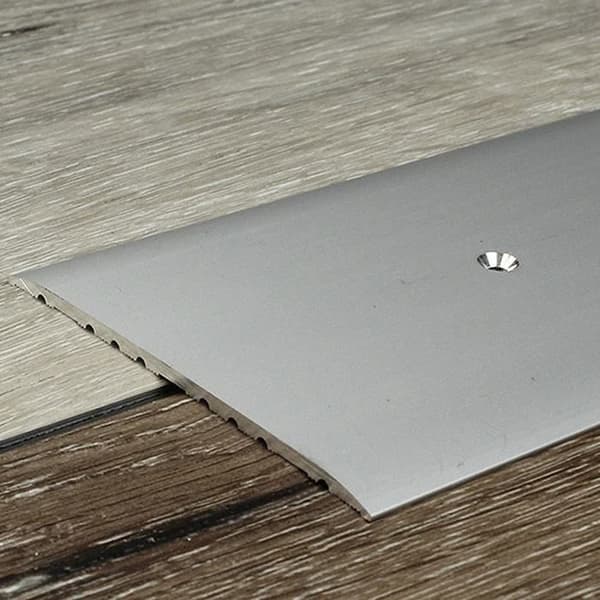 Anodiserad aluminiumtröskelbar L 80 mm H 3,5 mm För att skruva på sidan