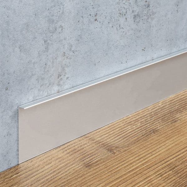 PROVISTON Plint att klistra Fast utan hål Anodiserad aluminium Silver H 50 mm l 4 mm L 2500 mm Plint Plint att klistra Plintar