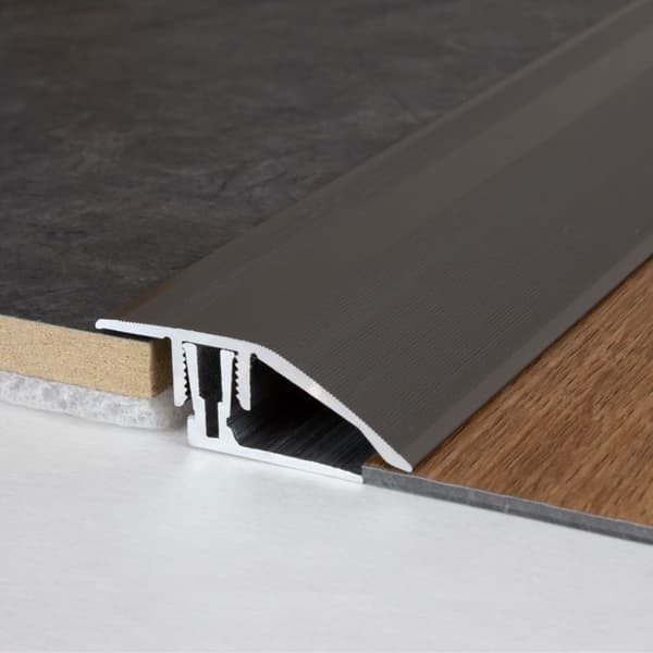 PROVISTON Anpassningsprofil 41 x 11 - 15 x 900 mm Anodiserad aluminium Kompensationsprofil av H Silver Kompensationsprofil...