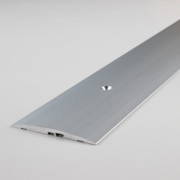 Anodiserad aluminiumströskel Silver L 58 mm H 4 mm Lång 2700 mm Genomgående