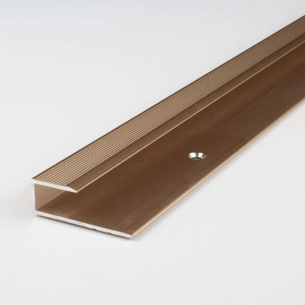 Profil avbrötningsprofil i anodiserad aluminium, ljus brons, l 15.6 mm H 8.5 mm, perforerad L 2700 mm