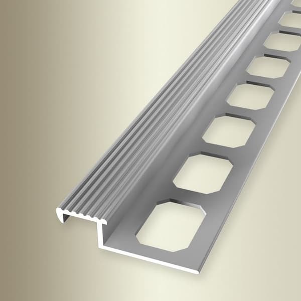 Klinkergolvströskel 9 x 20 x 2500 mm, Tjocklek 9 mm i stansad aluminium 9 mm Silver