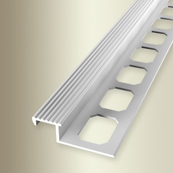 Nästeg för keramik 9 x 20 x 2500 mm Tjocklek 9 mm i stansad aluminium 11 mm