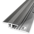 Miniatyrbild 1 av 5: Profil rymning Laminat l 34 mm Höjdskillnad 6.5 - 16 mm i Aluminium Stålutseende L 2700 mm Genomborrad fräst