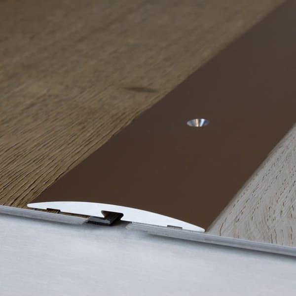 PROVISTON Profil av övergång Aluminium anodiserad Ljusbrons l 50 mm H 4 mm L 2700 mm Förborrad på sidan