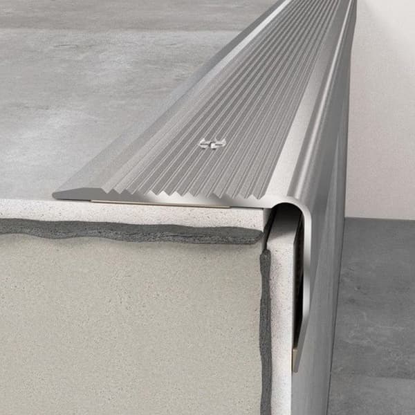 Näsor för gång 40 x 30 x 1200 mm i Aluminium Silver Utan insats