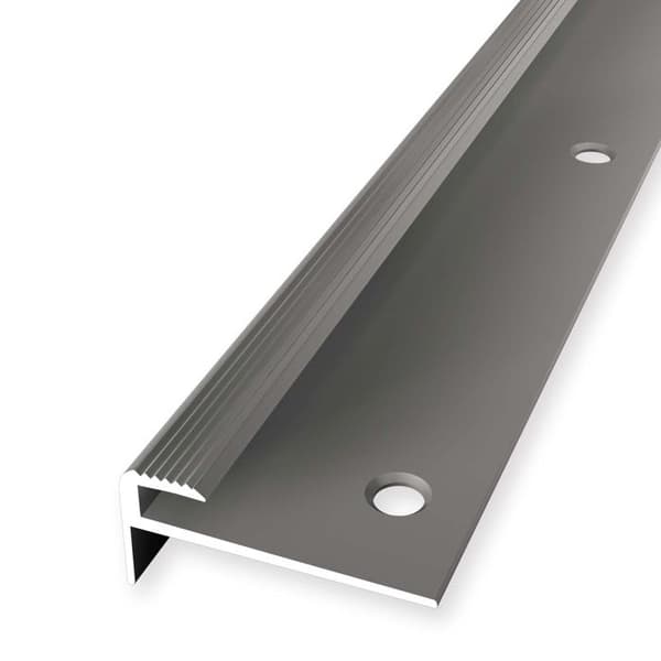 Nez på steg 15 x 30 x 1000 mm Aluminium Vinkelformad med ribbor Küberit inox-look