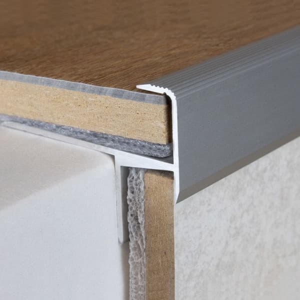 PROVISTON Profil för trappnos i aluminium 33 x 133 x 1000 mm Silverfärgad
