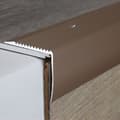 Miniatyrbild 2 av 5: PROVISTON Trappsteg 42 x 50 x 2500 mm Trappsteg Cornerprofil i kombinerad form Anodiserad aluminium i ljusbrons
