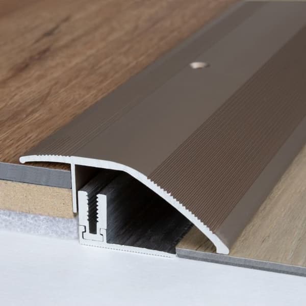 Profi är av kompensation profi är av anpassning Stratifierad H 12 x22 mm 50 mm i 3 delar av anodiserad aluminium borrad F ex-brons c air-2...