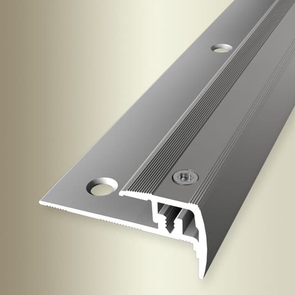 Nässkydd 21 x 21.5 mm Aluminium Kuberit L 1000 mm Rostfritt stål Inmurat Genombrutet
