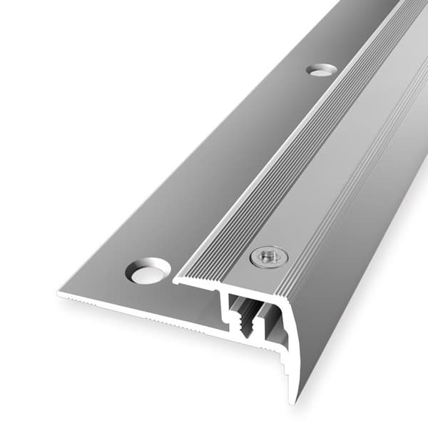 Nez de marche 21 x 21.5 mm Aluminium Cornière striée Encastrée Percée Küberit Silver L 2700 mm