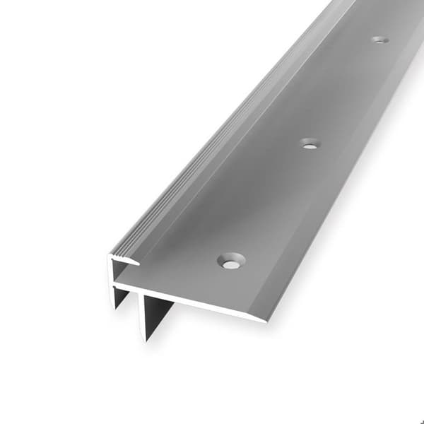 Trapp profil 18 x 40 x 2500 mm Aluminium Strimmigt hörn Profil Silver Küberit