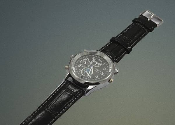 Spionkamera i klocka, 8 GB - silver/svart läderarmband med texturerad svart urtavla
