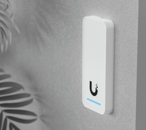 Ubiquiti UniFi Access Reader G2 - Bluetooth/NFC-närhetsläsare - kabelansluten - NFC, Bluetooth 4.1, Mifare - 13.56 MHz - 10/100 Ethernet - vit