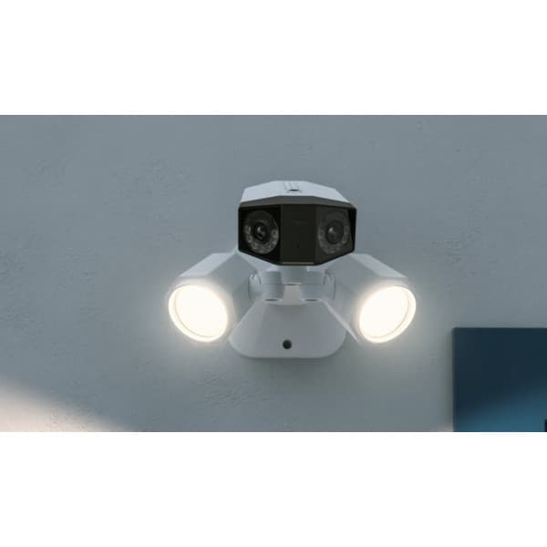 Reolink Duo Floodlight PoE -valvontakamera LED-kohdevaloilla