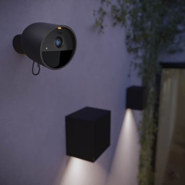 Philips Hue Secure valvontakamera, langallinen, musta, 1 kpl