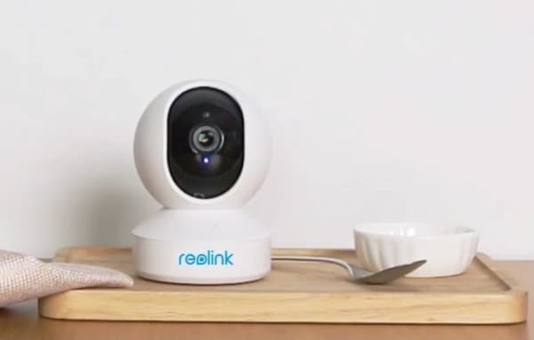 Reolink E Series E320, IP-sikkerhetskamera, Innendørs, Ledning & Trådløs, Amazon Alexa & Google Assistant, Tak, Hvit Hvit