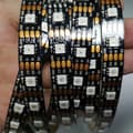 Miniatyrbillede 2 af 2: LED Strip Light, Adresserbar, Data og Clock Separat, Sort PCB, 5M 60led, IP65 Vandtæt