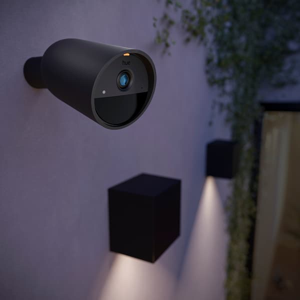 Philips Hue Secure Cam 230V Sort