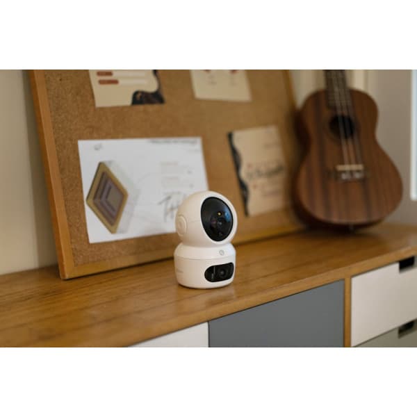 EZVIZ H7c 2K+ Dual Lens övervakningskamera för inomhusbruk