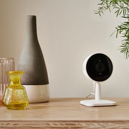 Yale SV-IC-1A-W-EU säkerhetskamera Box IP-säkerhetskamera Inomhus Skrivbord/Vägg