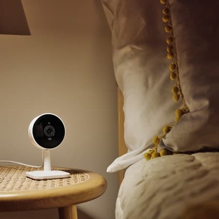 Yale SV-IC-1A-W-EU säkerhetskamera Box IP-säkerhetskamera Inomhus Skrivbord/Vägg
