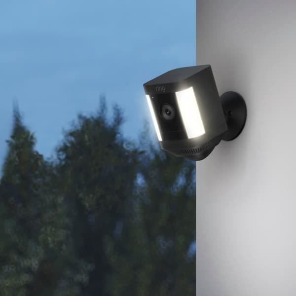 Övervakningskamera - RING - Spotlight Plus Batteri - Svart - EU