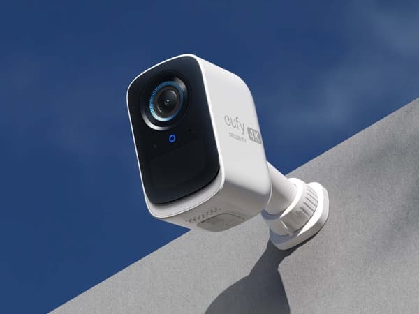 Anker eufyCam 3C övervakningssystem med tre kameror, 4K-upplösning