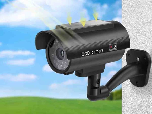 Dummy Övervakningskamera med IR LED & Blinkande Diod