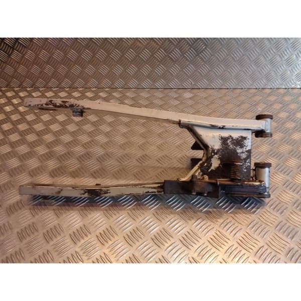 svingarm moto guzzi 125 tt- USED