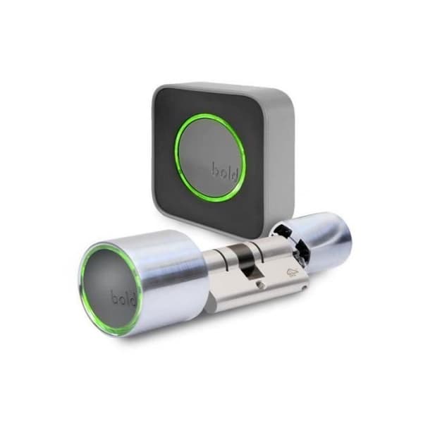 Paket som inkluderar den anslutna cylindern Bold och dess internetgateway Bold Connect. För cylinder med en inre dimension på 35 mm.